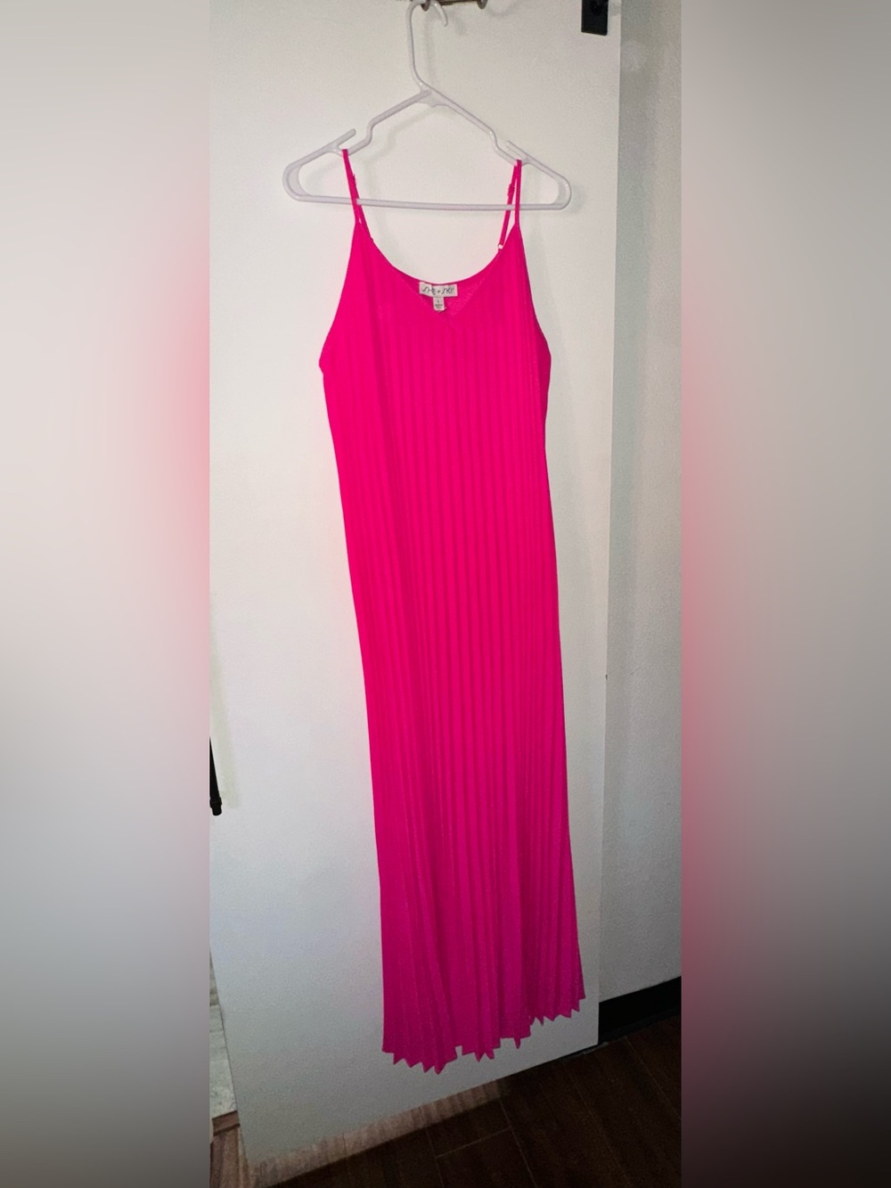 NWT she+sky Pink Pleated Maxi Dress Size Large
